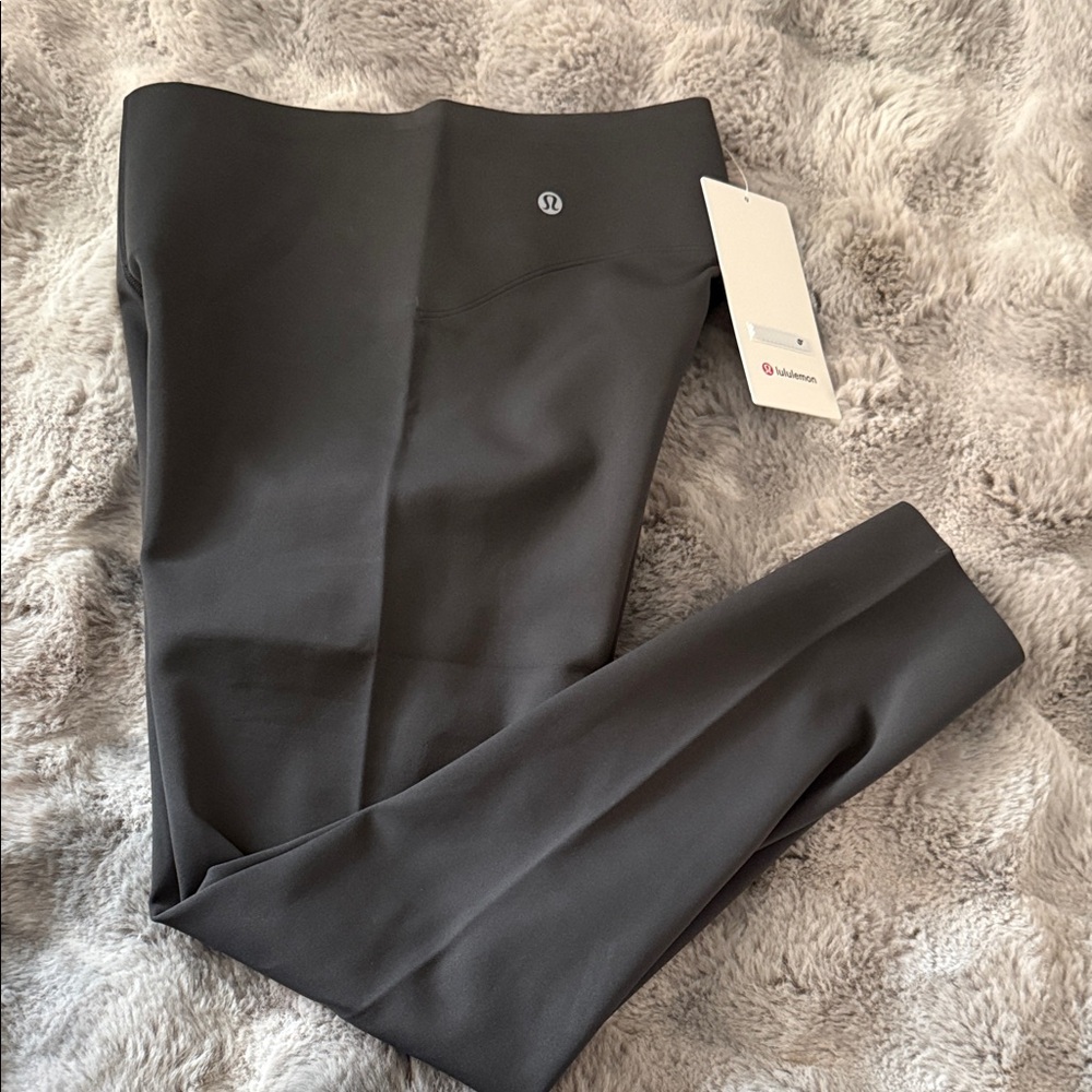 Lululemon Graphite Grey GLOW UP Leggings TIGHT 25” Size 8